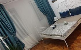 Stay Inn Apartments